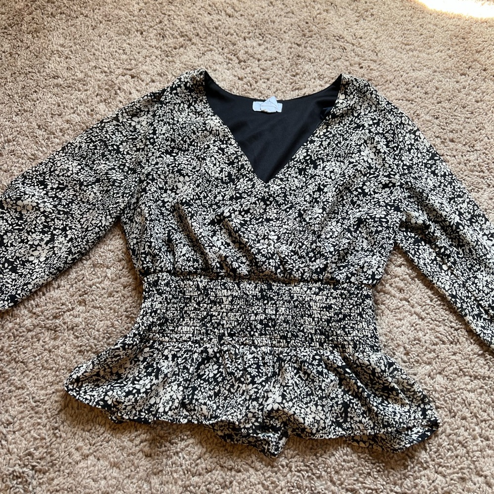 Floral long-sleeve blouse